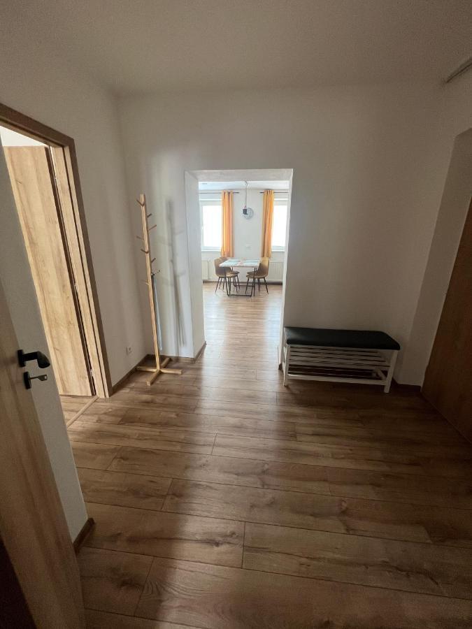 Elegantny Byt V Srdci Mesta Trenčín Buitenkant foto